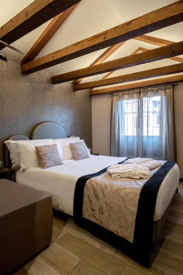 Alle Guglie Boutique Hotel Venezia Esterno foto