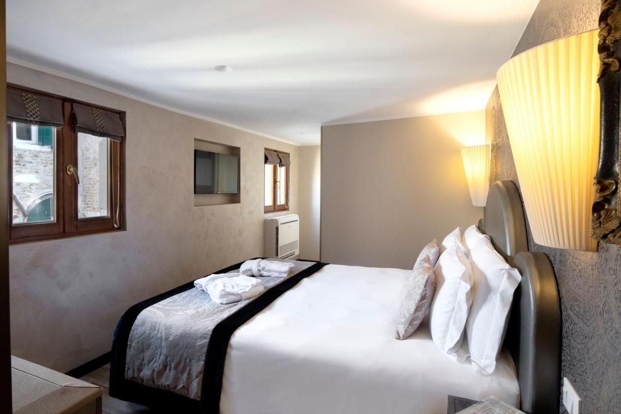 Alle Guglie Boutique Hotel Venezia Esterno foto
