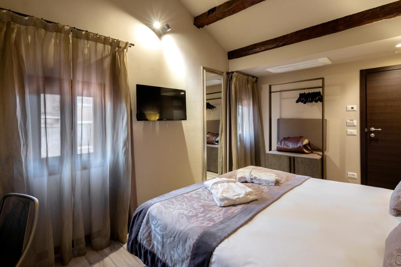 Alle Guglie Boutique Hotel Venezia Esterno foto
